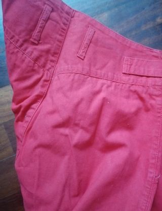 Pantaloni rossi vintage