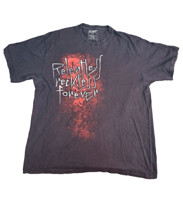 Camiseta Relentless Reckless Forever - L