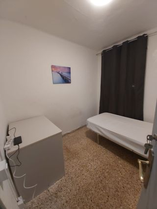 Habitación amueblada - alquiler