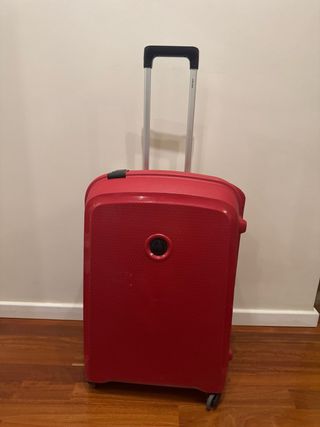 Maleta DELSEY roja mediana