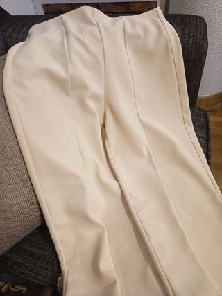 Pantalón Zara vestir beige