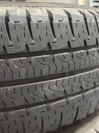 Ruedas usadas autocaravana + tapacubos 