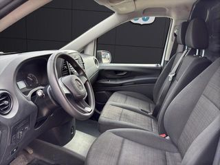 Mercedes-Benz Vito Combi 111 e-Vito Tourer largo 85 kW (116 CV)