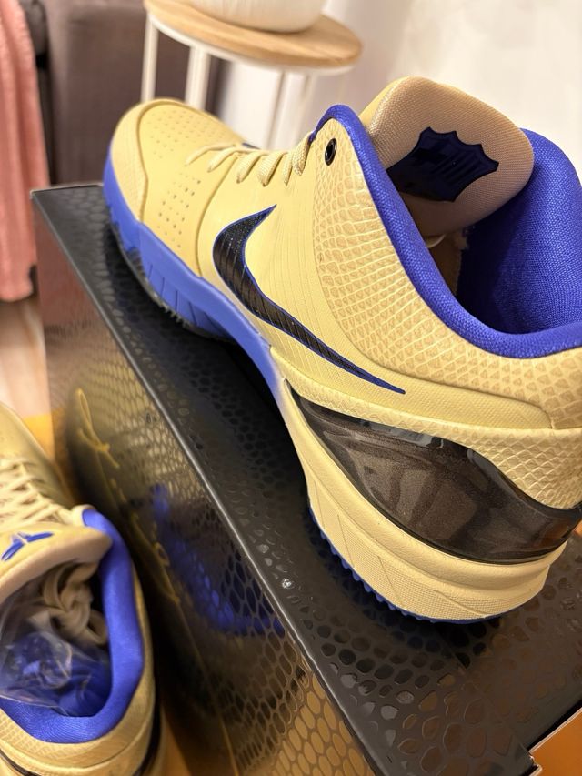 Nike Kobe 4 Protro - Oro FC Barcelona