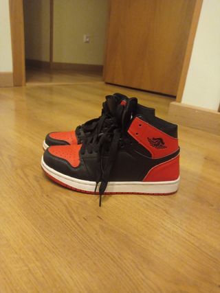 Zapatillas Nike Air Jordan 1 - Talla 38