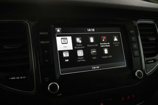 Kia Carens 1.6 GDI Drive