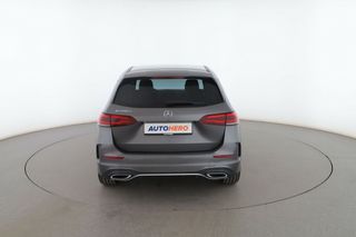 Mercedes Clase B 200 d AMG Line