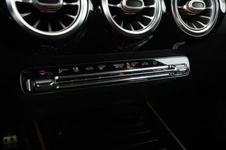 Mercedes Clase B 200 d AMG Line