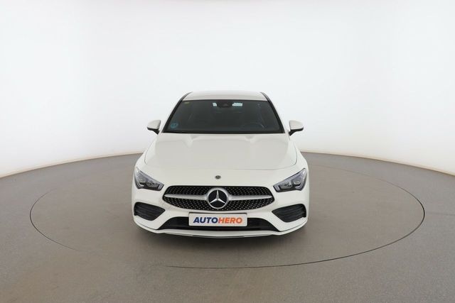Mercedes CLA 180 AMG Line
