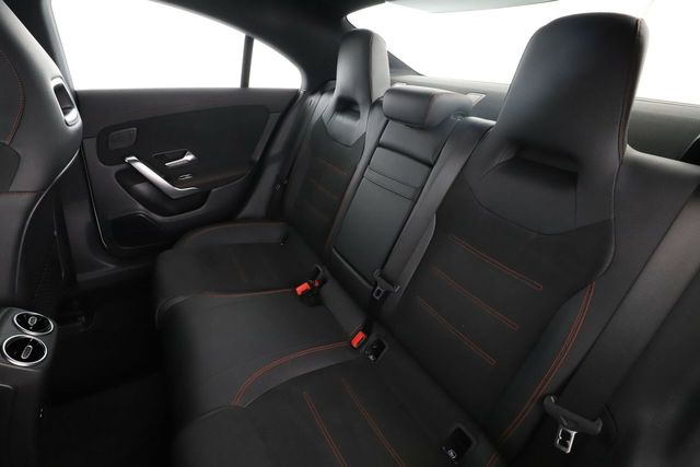 Mercedes CLA 180 AMG Line