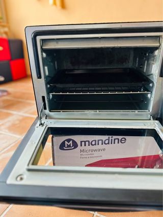 Horno Microondas Mandine