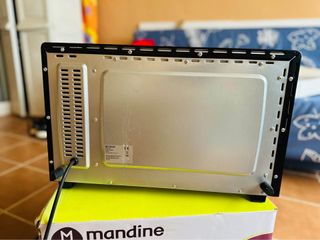 Horno Microondas Mandine
