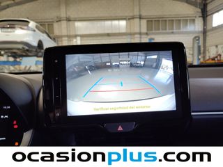 Toyota Yaris Cross 120H Business Plus 85 kW (116 CV)