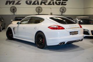 PORSCHE Panamera 4.8 S