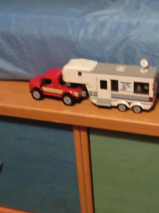 Autocaravana LEGO 60182