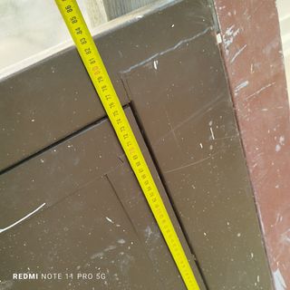 Puerta metálica usada 210cm