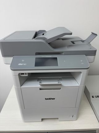 Impresora Brother MFC-L6800DW Multifunción