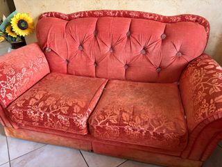 Divano vintage rosso arancio in tessuto 