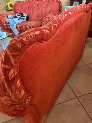 Divano vintage rosso arancio in tessuto 