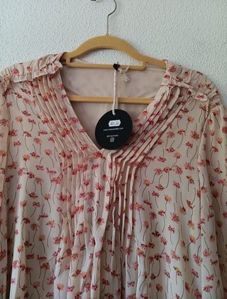 Blusón beige estampado floral - T38 NUEVO