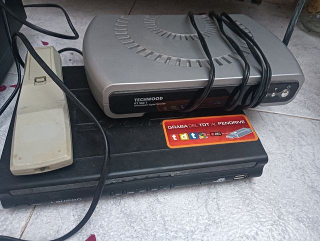 DVDs y aparatos digitales