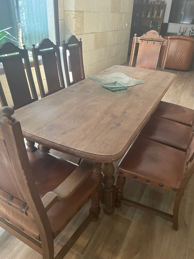 Conjunto mesa + 6 sillas madera + 2 sillones