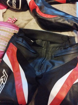 Chaqueta moto RST cuero negra roja