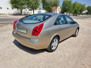 Nissan Primera 2004