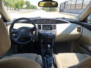 Nissan Primera 2004