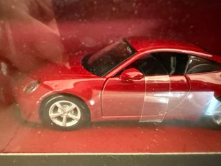 Porsche 911 Carrera 4S 1:43