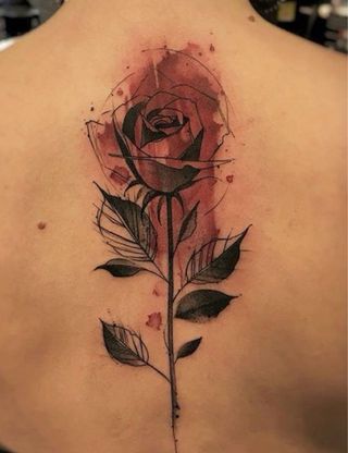 Tatuaje de Loto Rojo