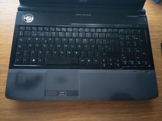 Portátil ACER negro