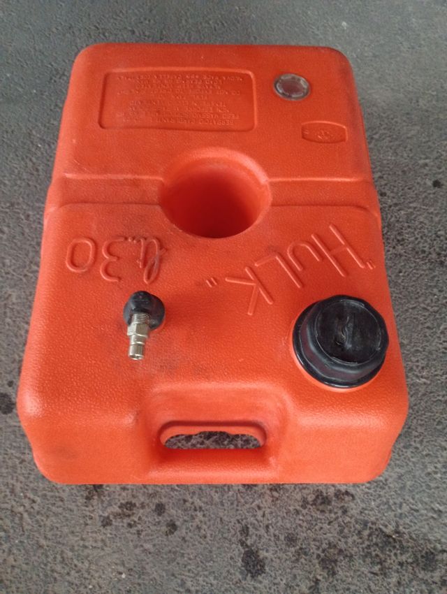 Depósito gasolina Hulk 30l.