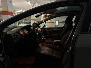 Peugeot 407 2004