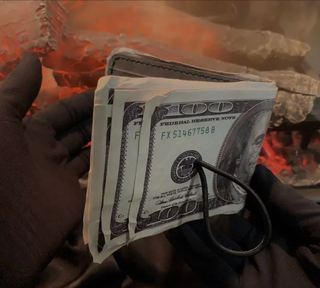 Cartera hecha a mano