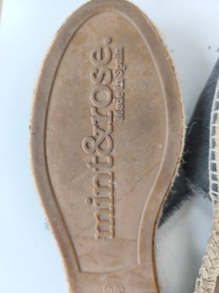 Sandalias esparto grises mint&rose planas