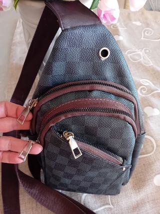 Borsello tracolla uomo nero