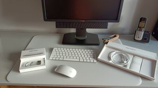 Apple Magic Mouse & Keyboard