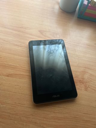 Tablet Asus MeMo Paz- Blanca y Negra