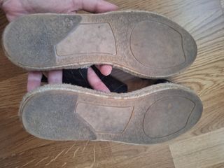 Sandalias Uterqüe negras T.39