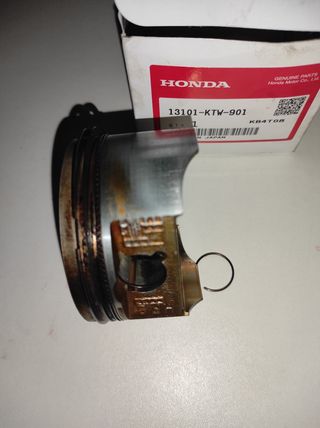 Pistón Honda SH 300 - 13101-KTW-901