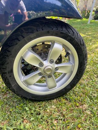 Vespa Primavera 125cc Azul