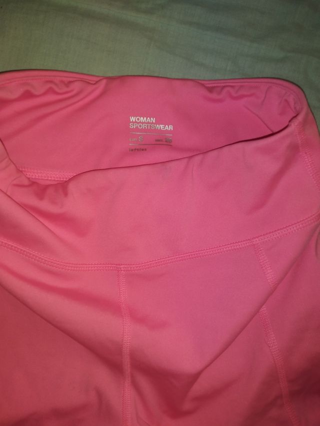 Shorts deportivos rosa