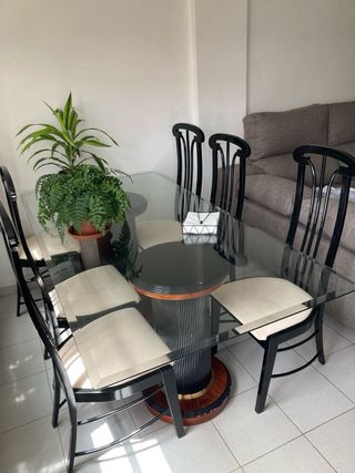 Mesa de comedor de cristal elegante