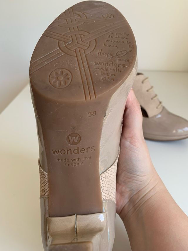 Botines Wonders beige
