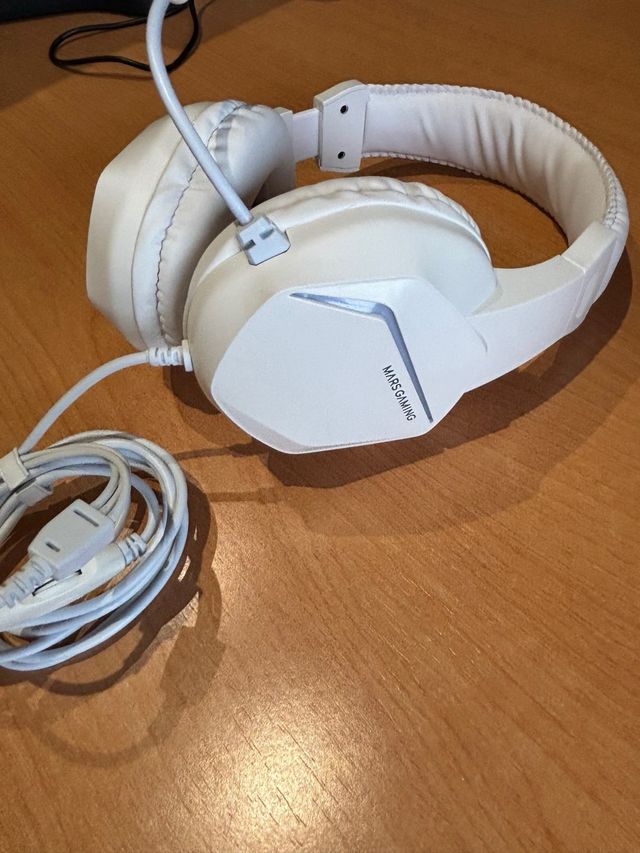 Auriculares Mars Gaming con microfono