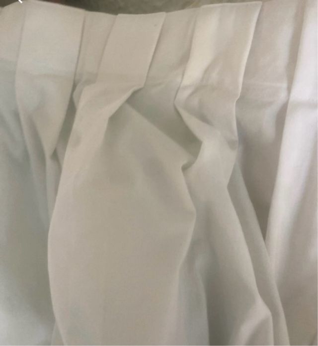 Dos cortinas blancas lona  1.05 y 1.30 largo 2.30