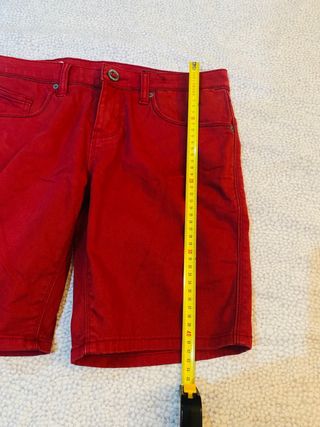 Bermuda Volcom roja, talla S