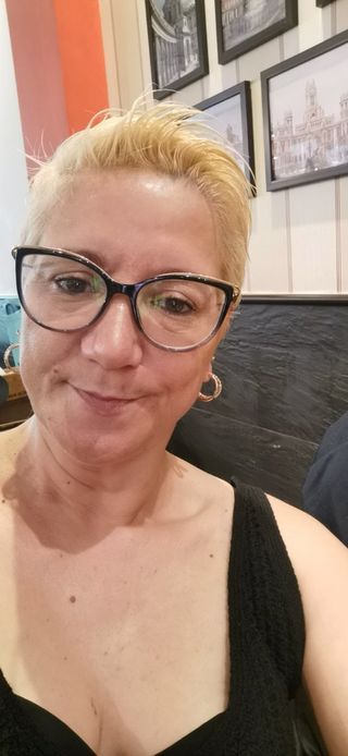 Limpieza por horas de pisos, casas o comercios.