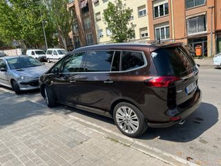 Opel Zafira Tourer 2011 164cv 